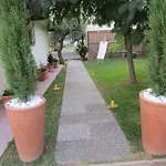 La Casa Gialla A 3*