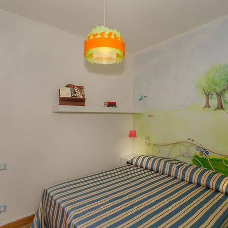 La Casa Gialla Bed & Breakfast