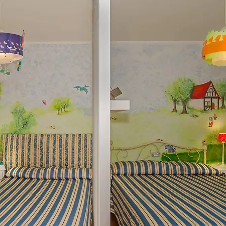 La Casa Gialla Bed & Breakfast *