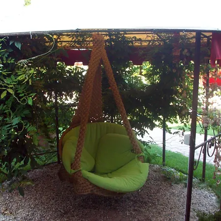 La Casa Gialla A Montignoso